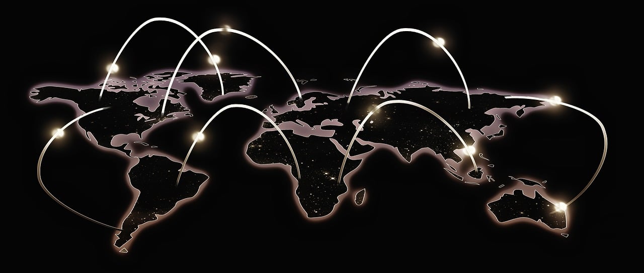 OSI vs. TCP/IP: Understanding How Networks Communicate and Connect the World